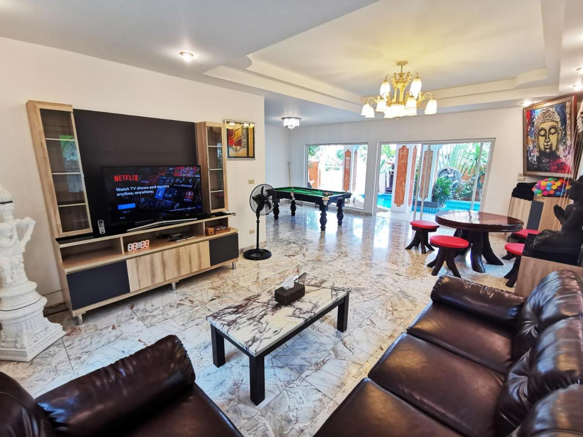 Joopland Luxury Pool Villa Pattaya Walking Street 6 Bedrooms エクステリア 写真