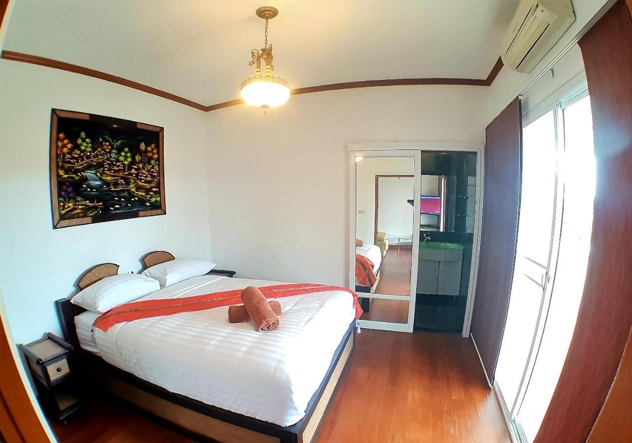 Joopland Luxury Pool Villa Pattaya Walking Street 6 Bedrooms エクステリア 写真