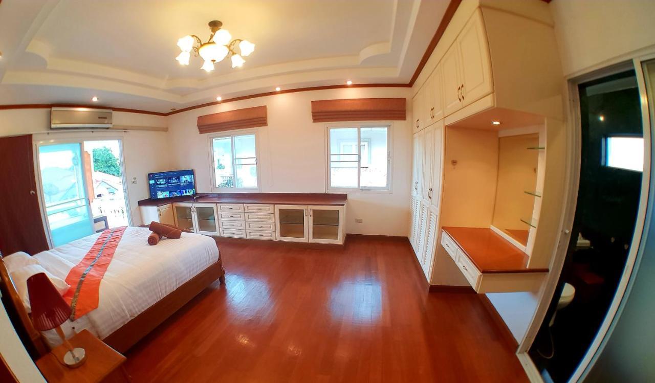 Joopland Luxury Pool Villa Pattaya Walking Street 6 Bedrooms エクステリア 写真